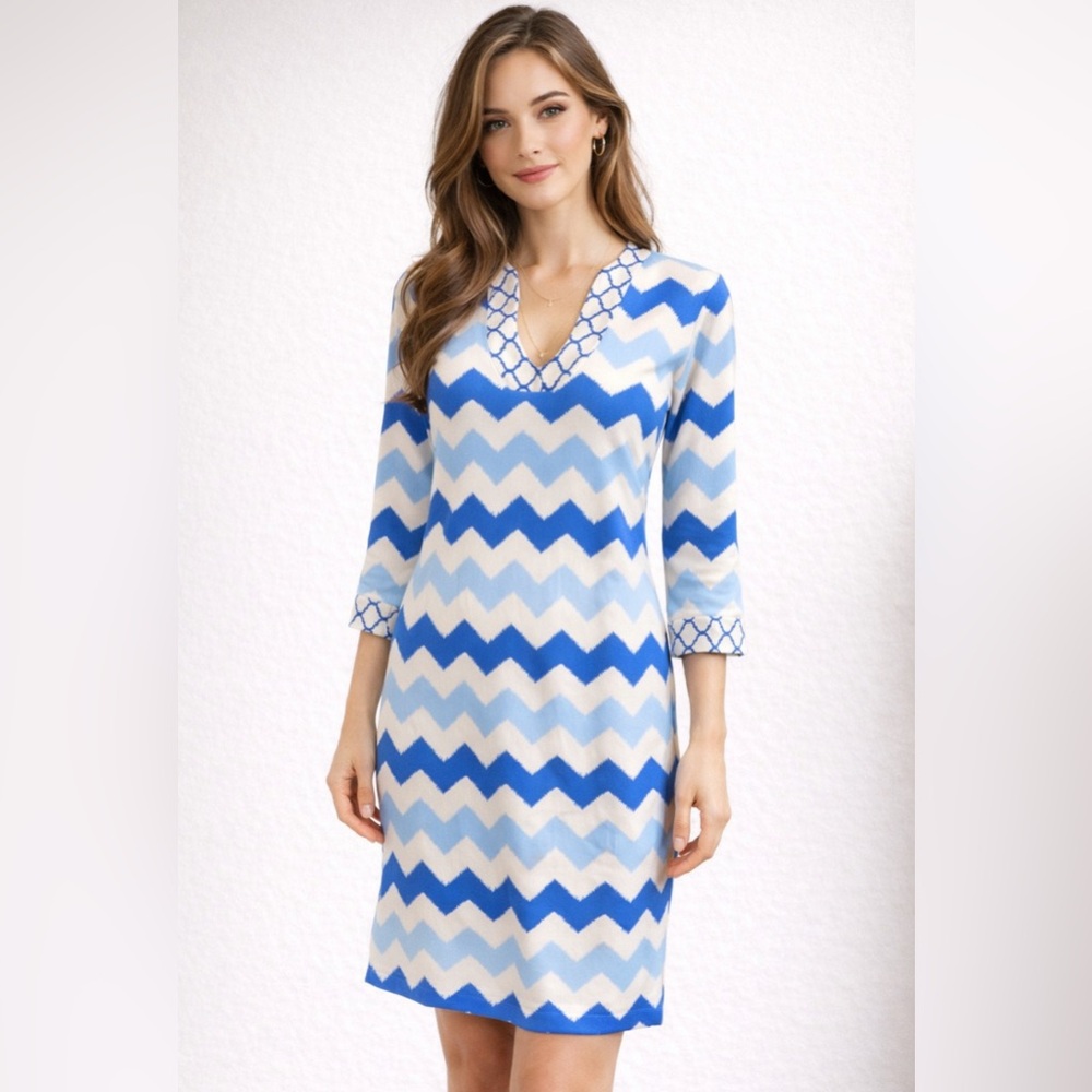 J. McLaughlin Dress Blue White S Small 3/4 Long Sleeve Stretch Shift Washable